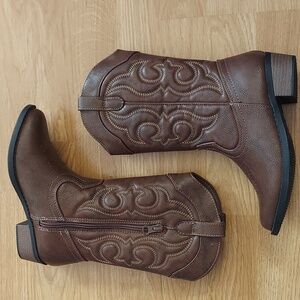 NWOT- Cat & Jack Western Boots